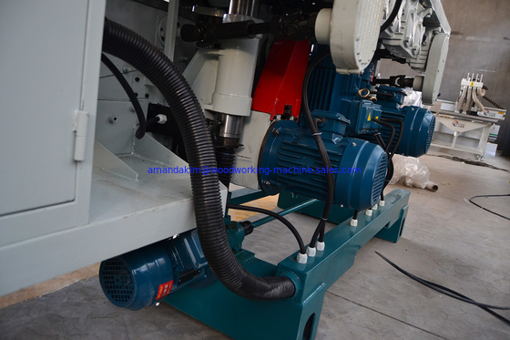Furniture four side moulder