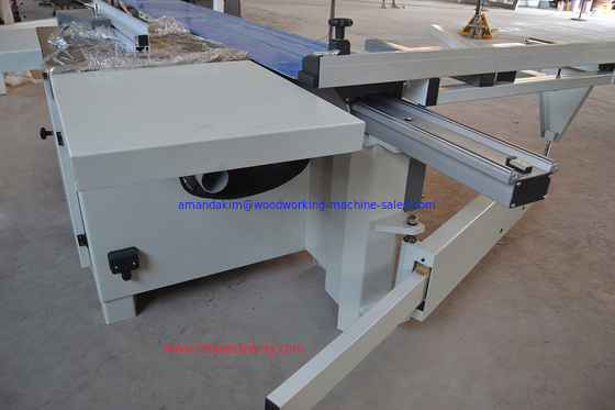 Wood cutting sliding panel table saw